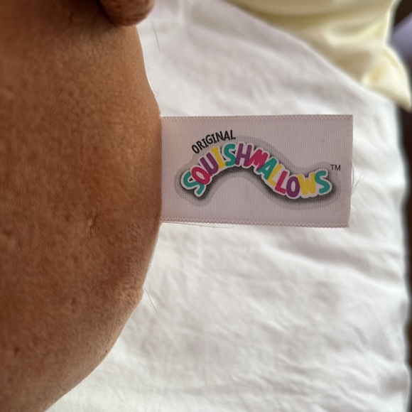 Squishmellow plush - Picture 3 of 3